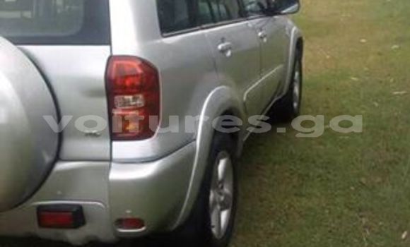 Acheter Occasion Voiture Toyota RAV4 Gris à Libreville, Estuaire Acheter Occasion Voiture Toyota RAV4 Gris à Libreville, Estuaire