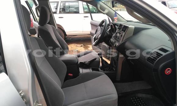 Sayi Na hannu Toyota Land Cruiser Prado Black Mota in Libreville a estuary Sayi Na hannu Toyota Land Cruiser Prado Black Mota in Libreville a estuary