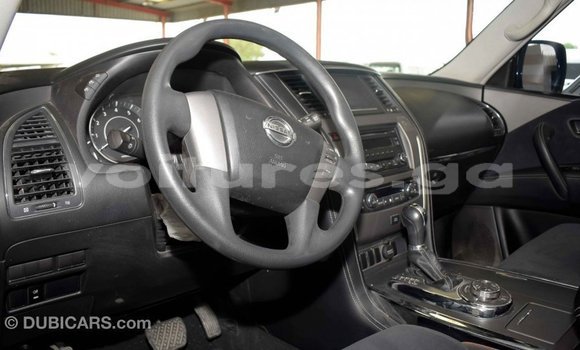 Acheter Import Voiture Nissan Patrol Blanc à Import - Dubai, Estuaire Acheter Import Voiture Nissan Patrol Blanc à Import - Dubai, Estuaire