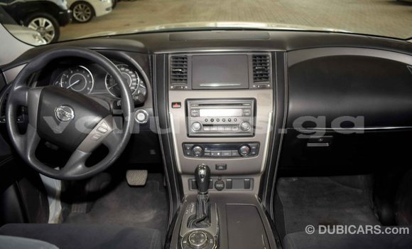 Acheter Import Voiture Nissan Patrol Blanc à Import - Dubai, Estuaire Acheter Import Voiture Nissan Patrol Blanc à Import - Dubai, Estuaire