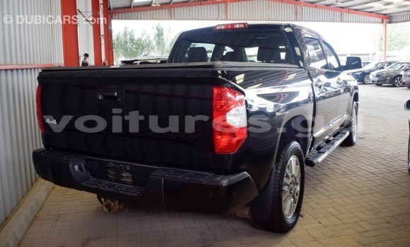 Acheter Import Voiture Toyota Tundra Noir à Import - Dubai, Estuaire Acheter Import Voiture Toyota Tundra Noir à Import - Dubai, Estuaire