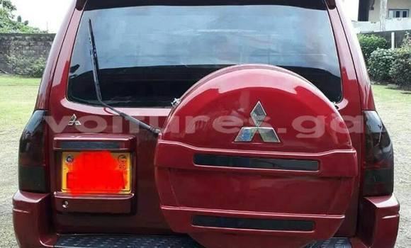 Sayi Na hannu Mitsubishi Pajero Red Mota in Libreville a estuary Sayi Na hannu Mitsubishi Pajero Red Mota in Libreville a estuary