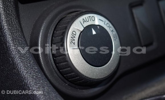 Acheter Import Voiture Renault Duster Blanc à Import - Dubai, Estuaire Acheter Import Voiture Renault Duster Blanc à Import - Dubai, Estuaire