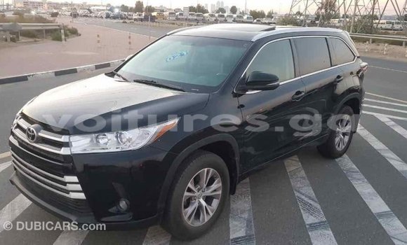 Acheter Import Voiture Toyota Highlander Noir à Import - Dubai, Estuaire Acheter Import Voiture Toyota Highlander Noir à Import - Dubai, Estuaire