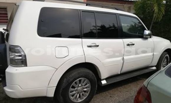 Acheter Occasion Voiture Mitsubishi Pajero Blanc à Libreville, Estuaire Acheter Occasion Voiture Mitsubishi Pajero Blanc à Libreville, Estuaire