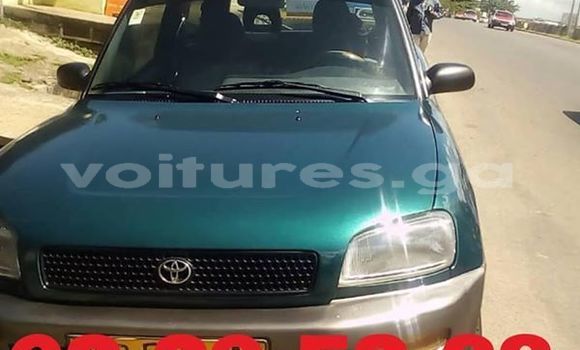 Acheter Occasion Voiture Toyota RAV4 Vert à Libreville, Estuaire Acheter Occasion Voiture Toyota RAV4 Vert à Libreville, Estuaire