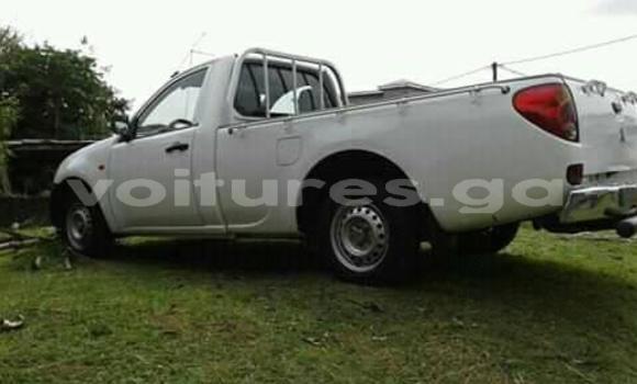 Acheter Occasion Voiture Mitsubishi L200 Blanc à Libreville, Estuaire Acheter Occasion Voiture Mitsubishi L200 Blanc à Libreville, Estuaire