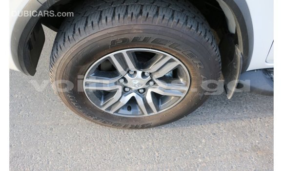 Acheter Import Voiture Toyota Fortuner Noir à Import - Dubai, Estuaire Acheter Import Voiture Toyota Fortuner Noir à Import - Dubai, Estuaire