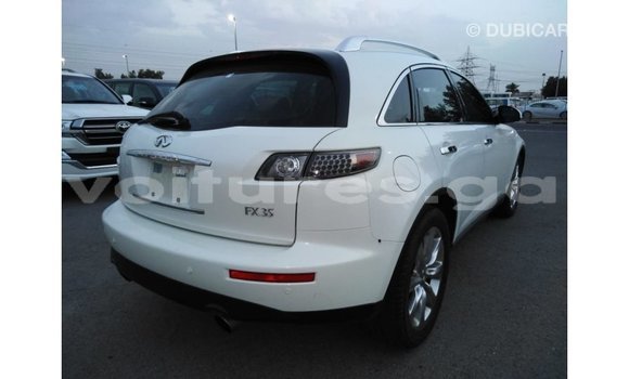 Acheter Import Voiture Infiniti FX Blanc à Import - Dubai, Estuaire Acheter Import Voiture Infiniti FX Blanc à Import - Dubai, Estuaire