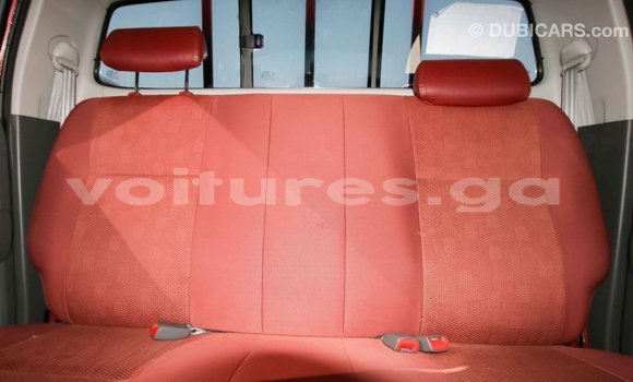 Acheter Import Voiture Toyota Hilux Rouge à Import - Dubai, Estuaire Acheter Import Voiture Toyota Hilux Rouge à Import - Dubai, Estuaire