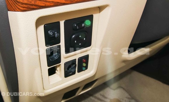 Acheter Import Voiture Toyota Prado Blanc à Import - Dubai, Estuaire Acheter Import Voiture Toyota Prado Blanc à Import - Dubai, Estuaire