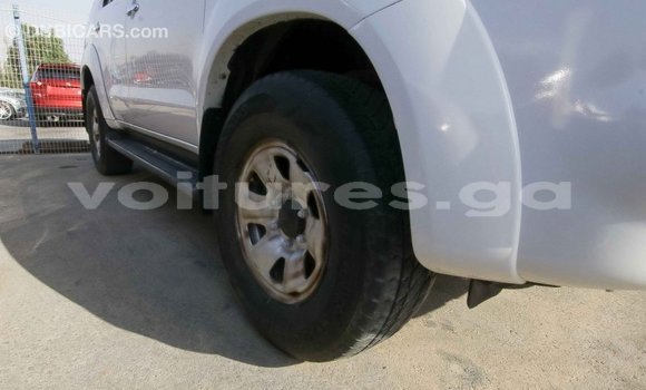 Acheter Import Voiture Toyota Fortuner Blanc à Import - Dubai, Estuaire Acheter Import Voiture Toyota Fortuner Blanc à Import - Dubai, Estuaire
