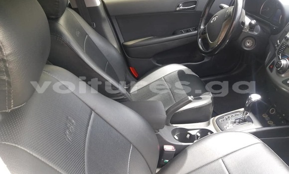 Acheter Occasion Voiture Hyundai i30 Gris à Libreville, Estuaire Acheter Occasion Voiture Hyundai i30 Gris à Libreville, Estuaire