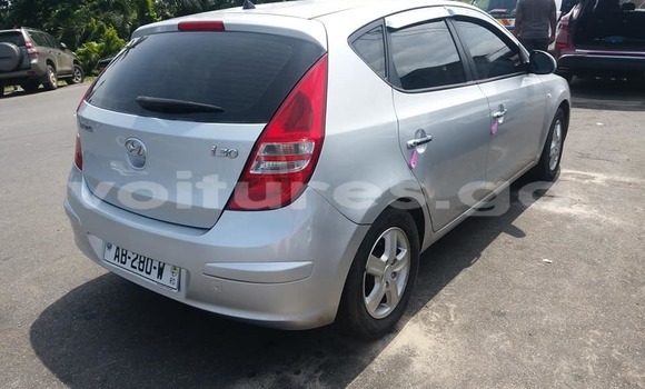 Acheter Occasion Voiture Hyundai i30 Gris à Libreville, Estuaire Acheter Occasion Voiture Hyundai i30 Gris à Libreville, Estuaire