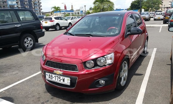 Acheter Occasion Voiture Chevrolet Aveo Rouge à Libreville, Estuaire Acheter Occasion Voiture Chevrolet Aveo Rouge à Libreville, Estuaire