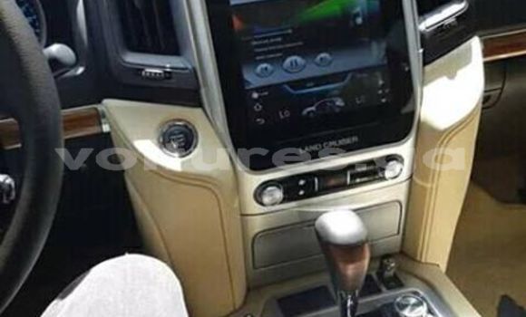 Acheter Occasion Voiture Toyota Land Cruiser Blanc à Libreville, Estuaire Acheter Occasion Voiture Toyota Land Cruiser Blanc à Libreville, Estuaire