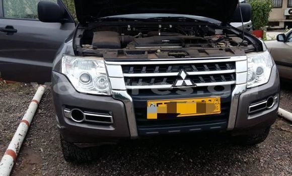 Acheter Occasion Voiture Mitsubishi Pajero Marron à Libreville, Estuaire Acheter Occasion Voiture Mitsubishi Pajero Marron à Libreville, Estuaire