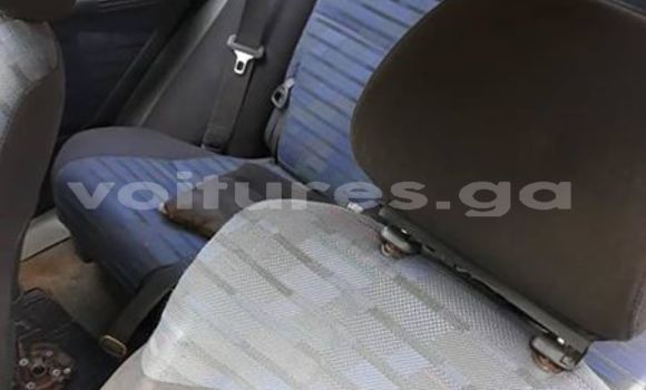 Acheter Occasion Voiture Toyota RAV4 Vert à Libreville, Estuaire Acheter Occasion Voiture Toyota RAV4 Vert à Libreville, Estuaire