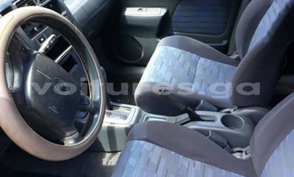 Acheter Occasion Voiture Toyota RAV4 Vert à Libreville, Estuaire Acheter Occasion Voiture Toyota RAV4 Vert à Libreville, Estuaire