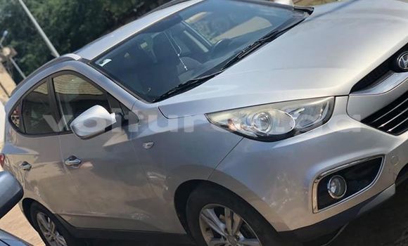 Acheter Occasion Voiture Hyundai ix35 Gris à Libreville, Estuaire Acheter Occasion Voiture Hyundai ix35 Gris à Libreville, Estuaire