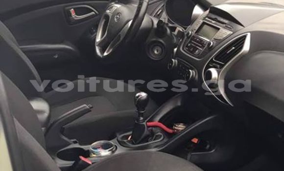 Acheter Occasion Voiture Hyundai ix35 Gris à Libreville, Estuaire Acheter Occasion Voiture Hyundai ix35 Gris à Libreville, Estuaire