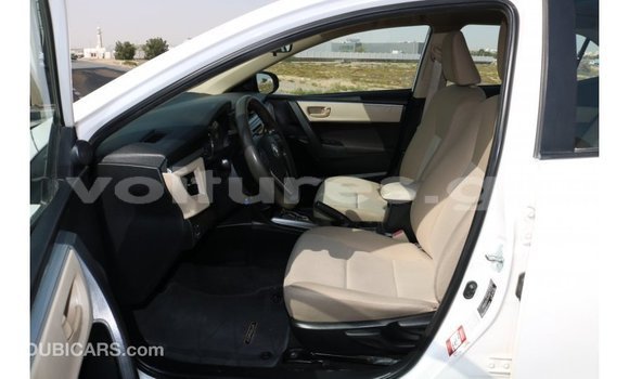 Acheter Import Utilitaire Toyota DA Blanc à Import - Dubai, Estuaire