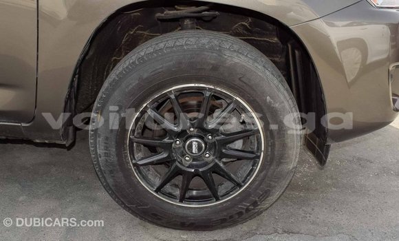 Acheter Import Utilitaire Toyota HiAce Autre à Import - Dubai, Estuaire