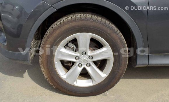 Acheter Import Utilitaire Toyota HiAce Autre à Import - Dubai, Estuaire