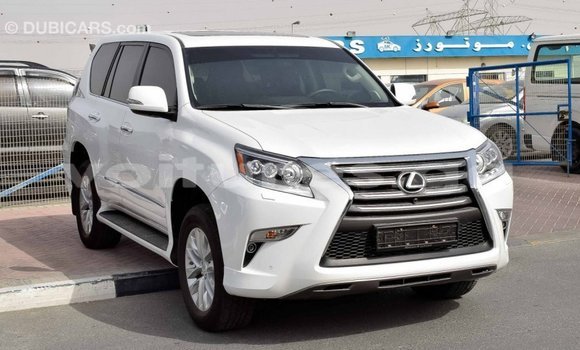 Acheter Import Voiture Lexus GX Blanc à Import - Dubai, Estuaire Acheter Import Voiture Lexus GX Blanc à Import - Dubai, Estuaire