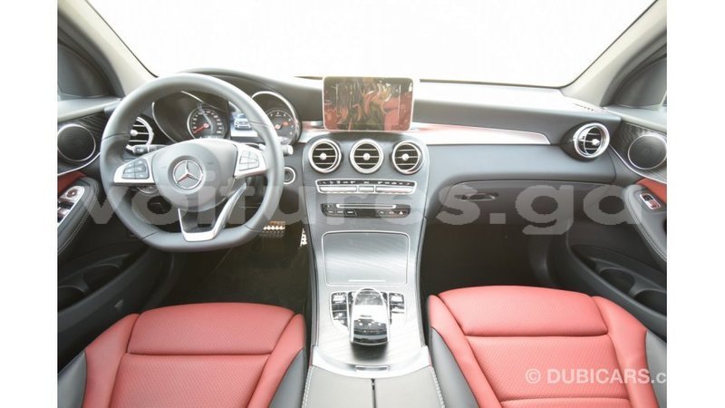 Big with watermark 124f3ad8 37b5 4385 a8b9 5afaf06b6694