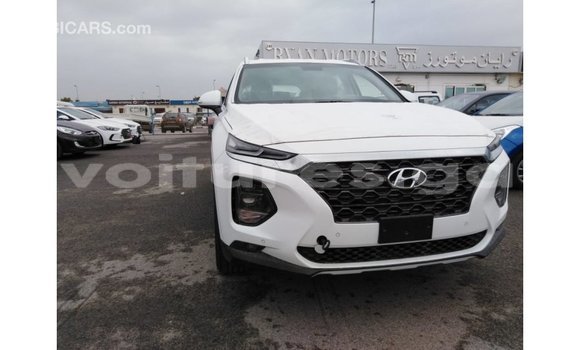 Acheter Import Voiture Hyundai Santa Fe Blanc à Import - Dubai, Estuaire Acheter Import Voiture Hyundai Santa Fe Blanc à Import - Dubai, Estuaire