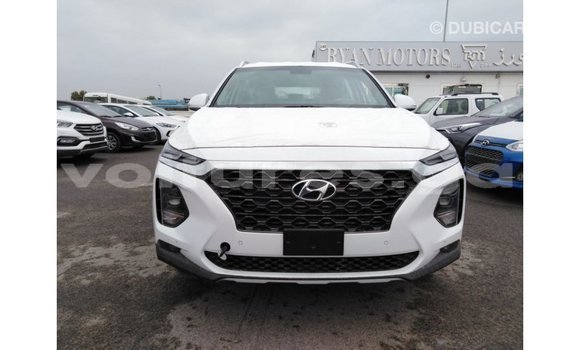 Acheter Import Voiture Hyundai Santa Fe Blanc à Import - Dubai, Estuaire Acheter Import Voiture Hyundai Santa Fe Blanc à Import - Dubai, Estuaire