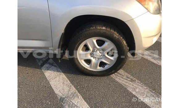 Acheter Import Utilitaire Toyota HiAce Autre à Import - Dubai, Estuaire Acheter Import Utilitaire Toyota HiAce Autre à Import - Dubai, Estuaire