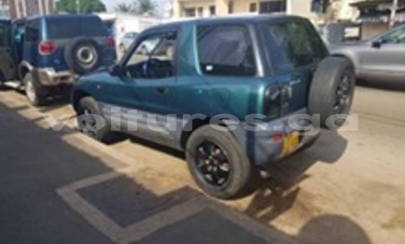 Acheter Occasion Voiture Toyota RAV4 Vert à Libreville, Estuaire Acheter Occasion Voiture Toyota RAV4 Vert à Libreville, Estuaire