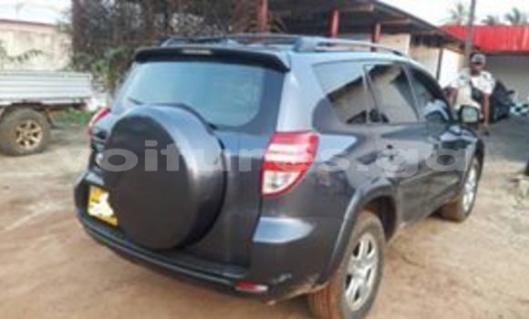 Acheter Occasion Voiture Toyota RAV4 Bleu à Libreville, Estuaire Acheter Occasion Voiture Toyota RAV4 Bleu à Libreville, Estuaire