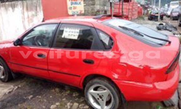 Acheter Occasion Voiture Toyota Corolla Rouge à Libreville, Estuaire Acheter Occasion Voiture Toyota Corolla Rouge à Libreville, Estuaire