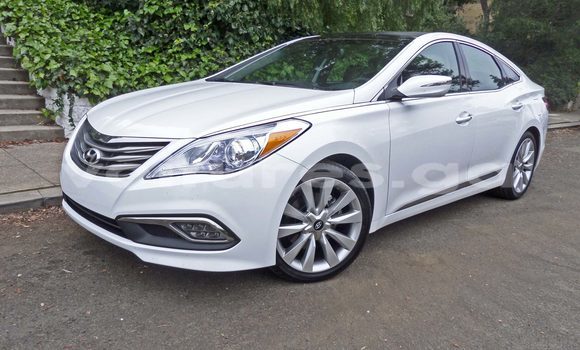 Acheter Occasion Voiture Hyundai Sonata Blanc à Libreville, Estuaire Acheter Occasion Voiture Hyundai Sonata Blanc à Libreville, Estuaire