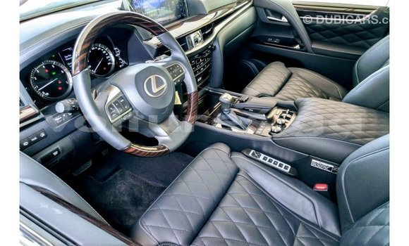 Acheter Import Voiture Lexus LX Autre à Import - Dubai, Estuaire Acheter Import Voiture Lexus LX Autre à Import - Dubai, Estuaire