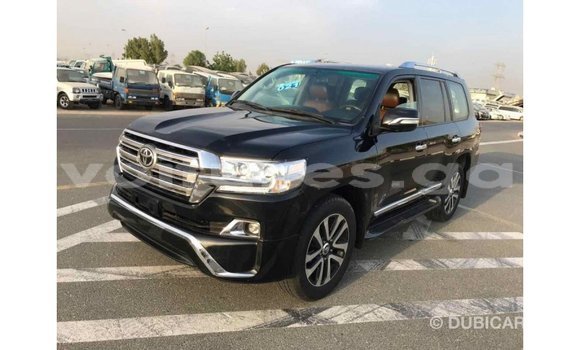Acheter Import Voiture Toyota Land Cruiser Noir à Import - Dubai, Estuaire Acheter Import Voiture Toyota Land Cruiser Noir à Import - Dubai, Estuaire