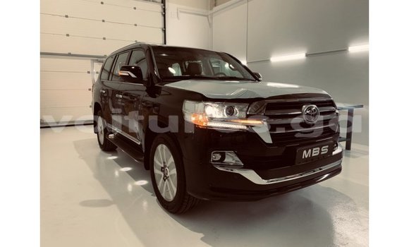 Acheter Import Voiture Toyota Land Cruiser Noir à Import - Dubai, Estuaire Acheter Import Voiture Toyota Land Cruiser Noir à Import - Dubai, Estuaire