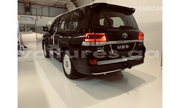 Acheter Import Voiture Toyota Land Cruiser Noir à Import - Dubai, Estuaire Acheter Import Voiture Toyota Land Cruiser Noir à Import - Dubai, Estuaire