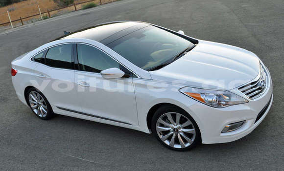 Acheter Occasion Voiture Hyundai Sonata Blanc à Libreville, Estuaire Acheter Occasion Voiture Hyundai Sonata Blanc à Libreville, Estuaire