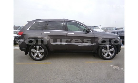 Acheter Import Voiture Jeep Grand Cherokee Autre à Import - Dubai, Estuaire Acheter Import Voiture Jeep Grand Cherokee Autre à Import - Dubai, Estuaire