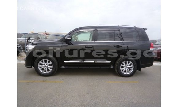 Acheter Import Voiture Toyota Land Cruiser Noir à Import - Dubai, Estuaire Acheter Import Voiture Toyota Land Cruiser Noir à Import - Dubai, Estuaire