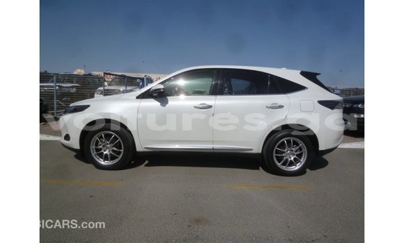 Buy Import Toyota Harrier White Car in Import - Dubai in Estuary Buy Import Toyota Harrier White Car in Import - Dubai in Estuary
