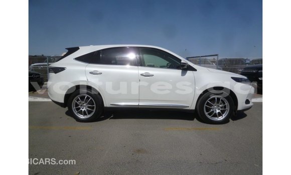 Buy Import Toyota Harrier White Car in Import - Dubai in Estuary Buy Import Toyota Harrier White Car in Import - Dubai in Estuary