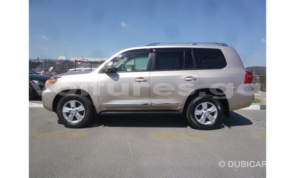Buy Import Toyota Land Cruiser Other Car in Import - Dubai in Estuary Buy Import Toyota Land Cruiser Other Car in Import - Dubai in Estuary