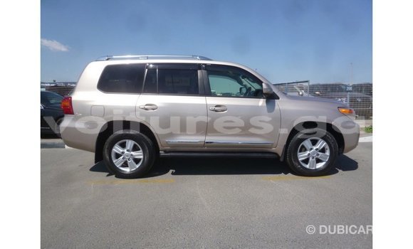Buy Import Toyota Land Cruiser Other Car in Import - Dubai in Estuary Buy Import Toyota Land Cruiser Other Car in Import - Dubai in Estuary