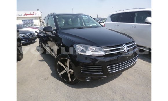 Acheter Import Voiture Volkswagen Touareg Noir à Import - Dubai, Estuaire
