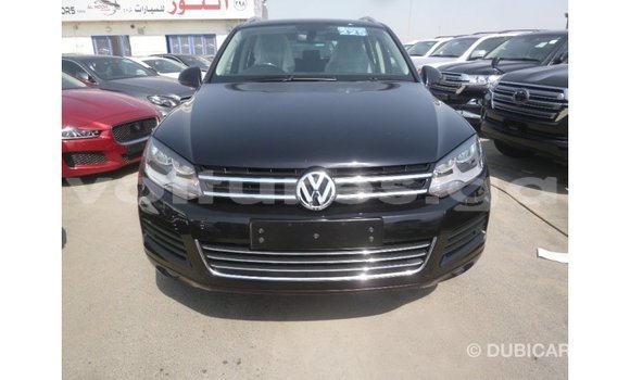 Acheter Import Voiture Volkswagen Touareg Noir à Import - Dubai, Estuaire Acheter Import Voiture Volkswagen Touareg Noir à Import - Dubai, Estuaire